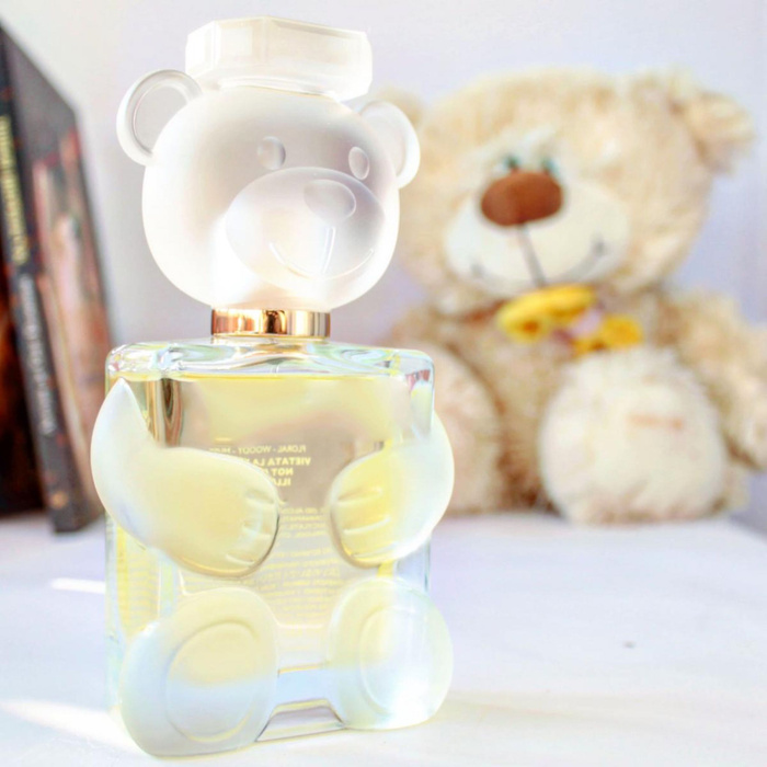 Духи moschino toy 2 bubble gum. Духи москино мишка бабл гам. Запахи москино мишка. Moschino toy 2 100 мл. Москино джой 2.