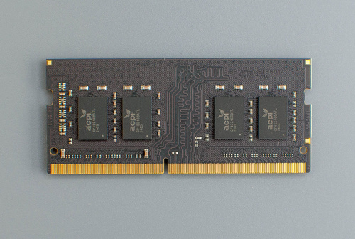 Модуль оперативной памяти 8 ГБ DDR4 PC25600 3200 MHz CL 22 (CMB6
