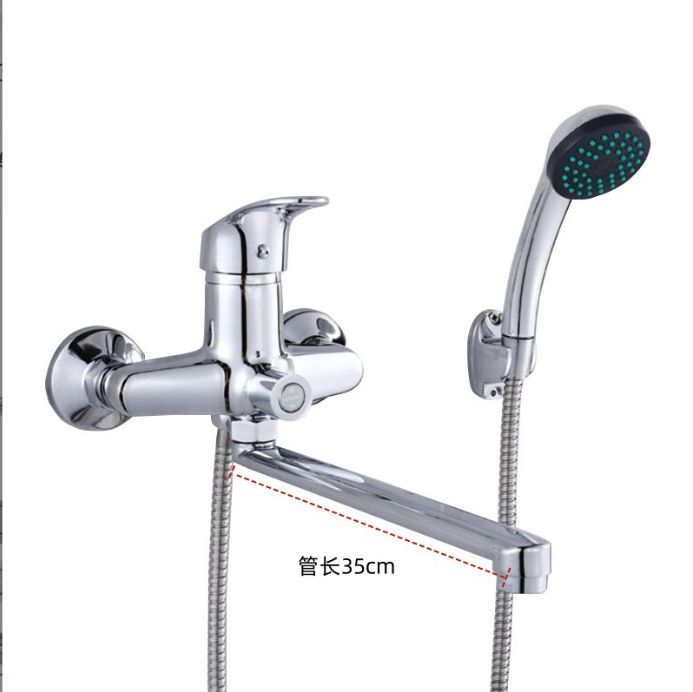 Смесительдляваннысдушем,сдлиннымизливом.