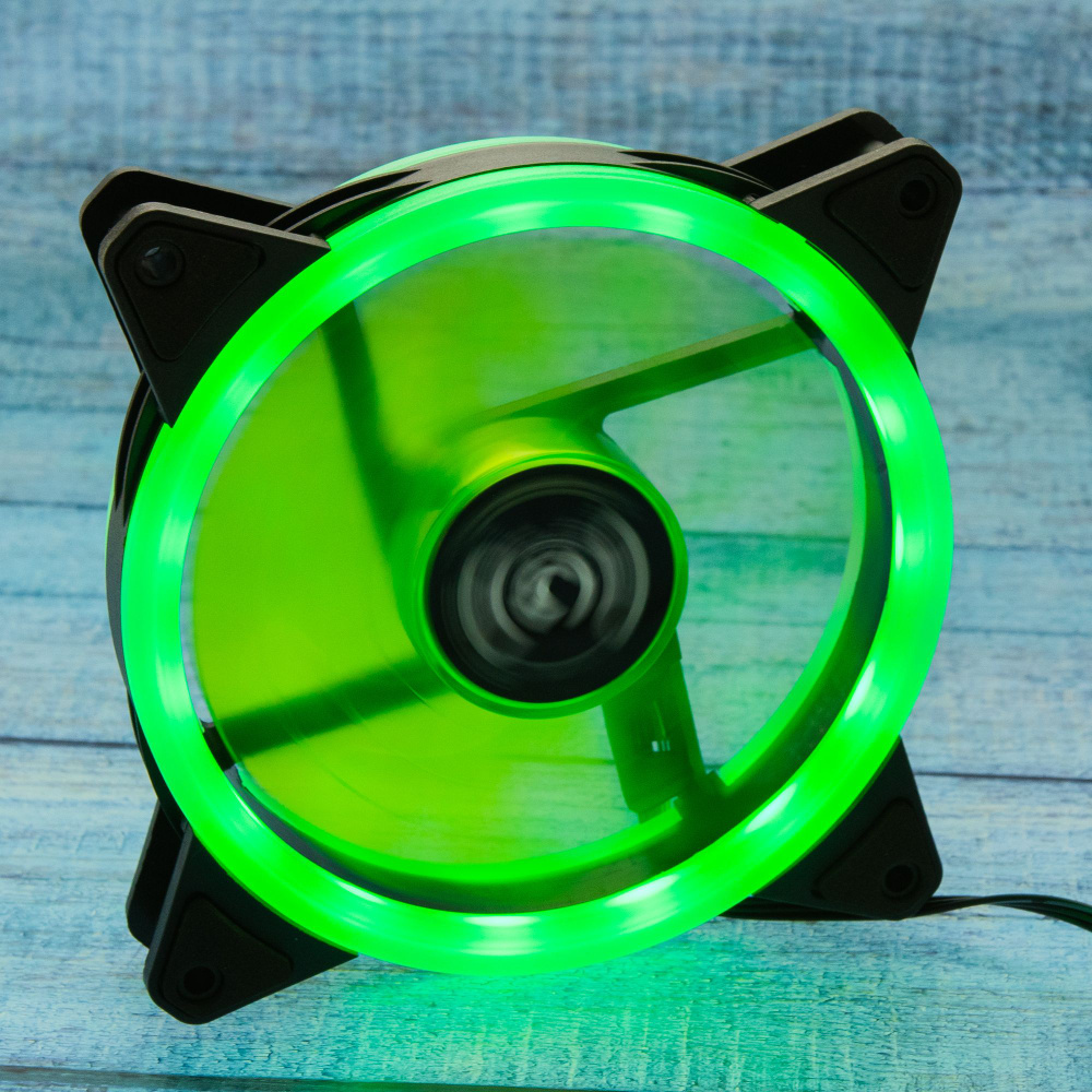 Компьютерный вентилятор для копуса 120мм на 120мм светящийся 