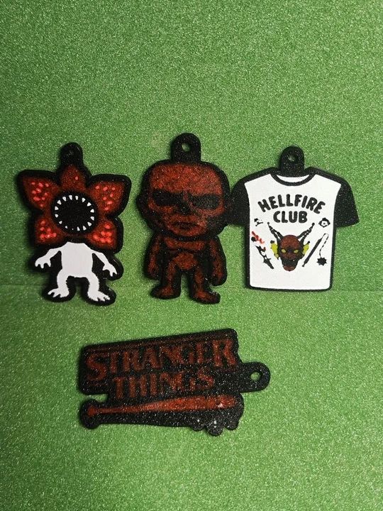 брелок "stranger things" набор и 4шт