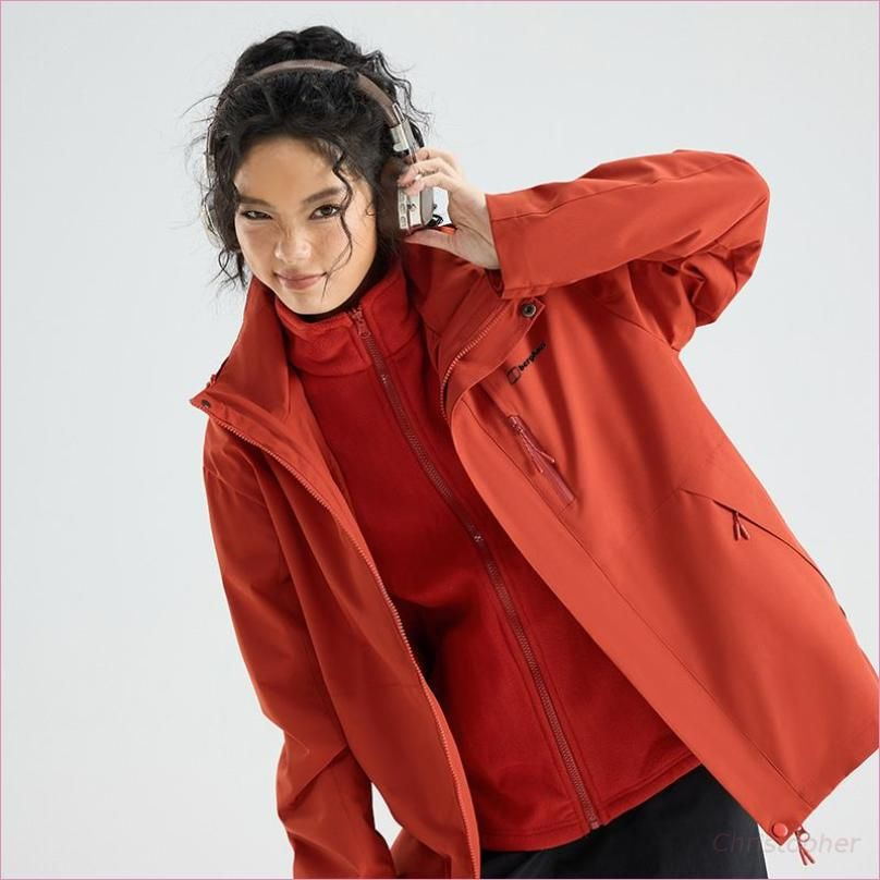 Плащ Berghaus #1