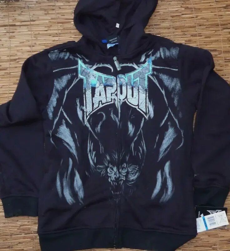 Худи Tapout #1
