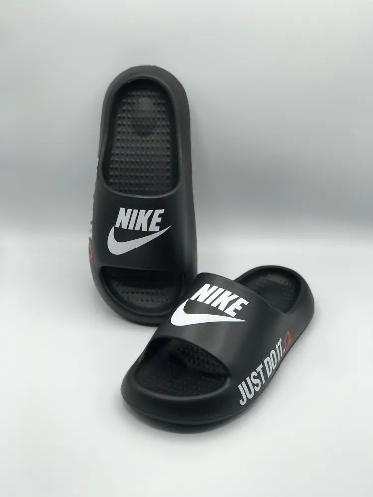 Шлепанцы Nike #1