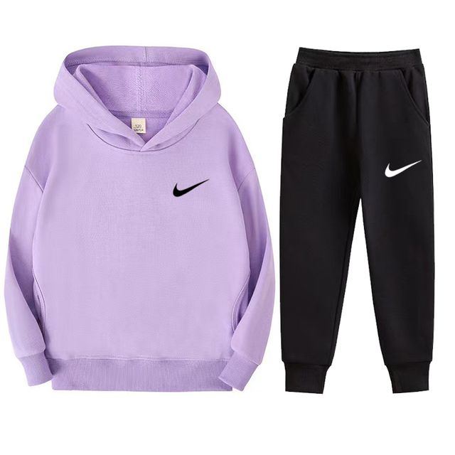 Костюм спортивный Nike #1