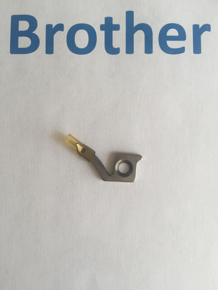 Петлитель верхний для оверлока Brother - купить с доставкой по выгодным ...