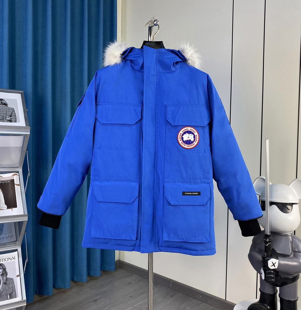 Пальто пуховое CANADA GOOSE #1