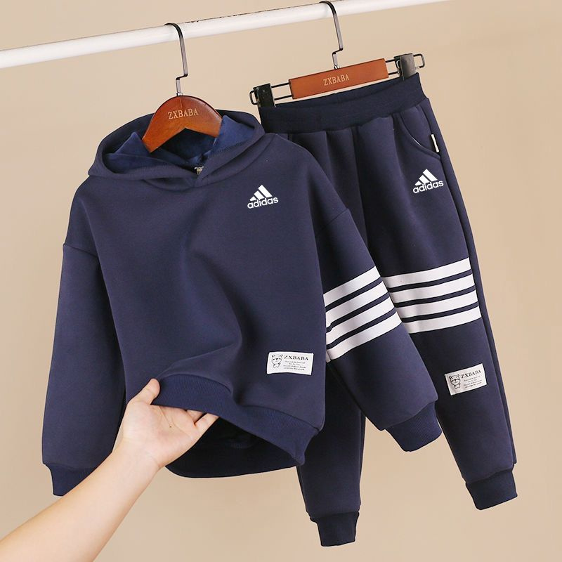 Костюм спортивный adidas #1