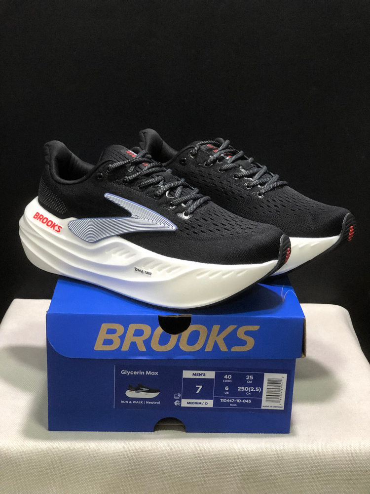 Кроссовки Brooks #1