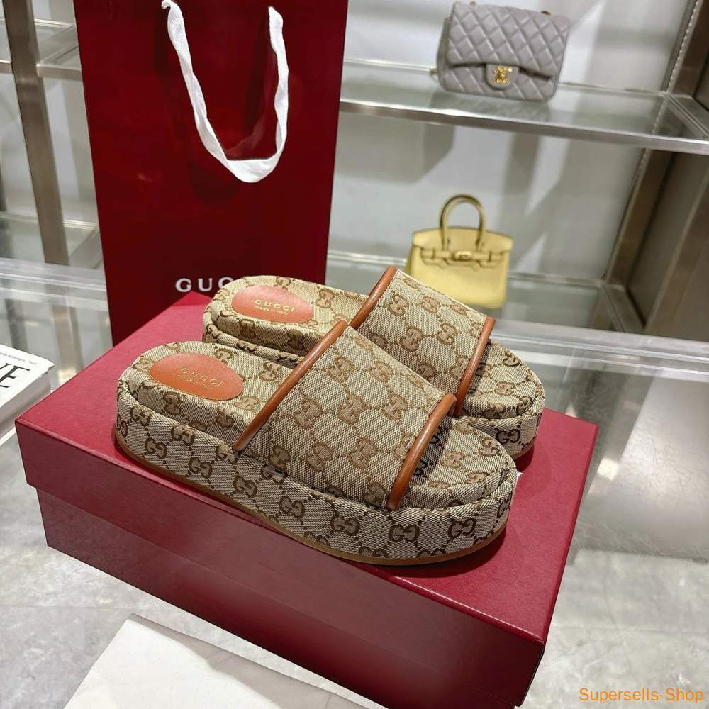Тапочки Gucci #1