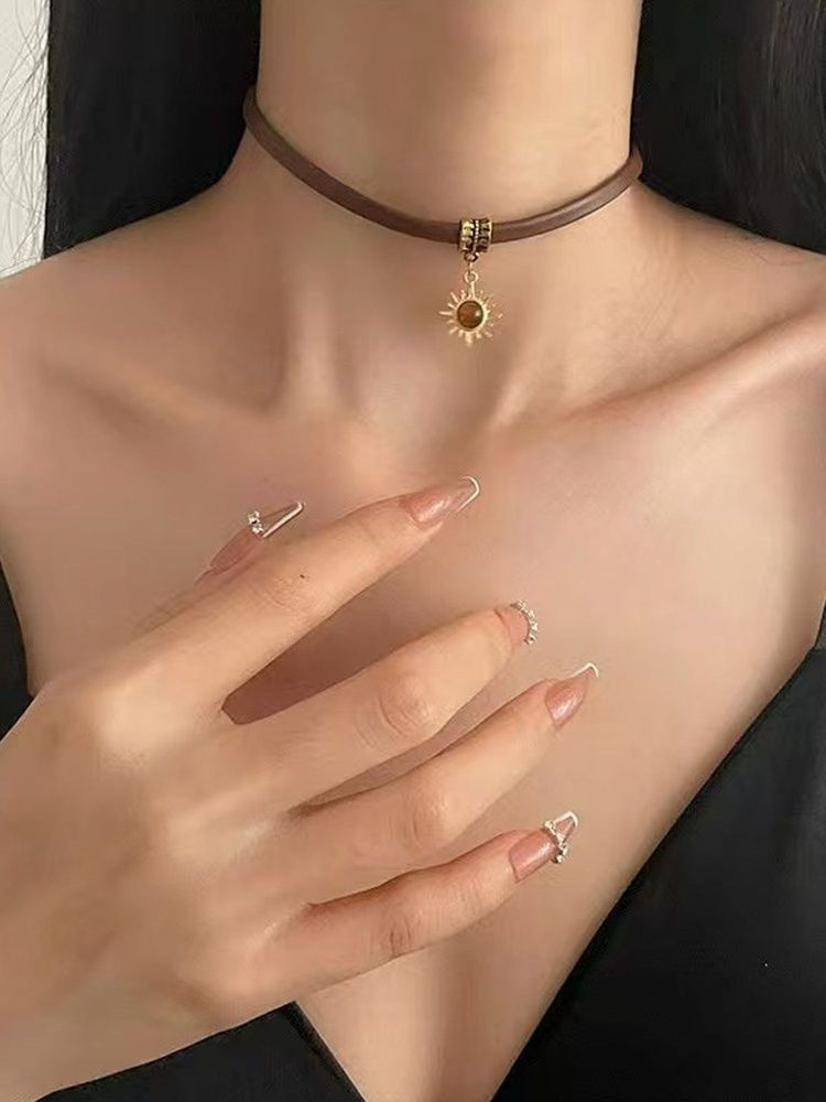 Чокер #1