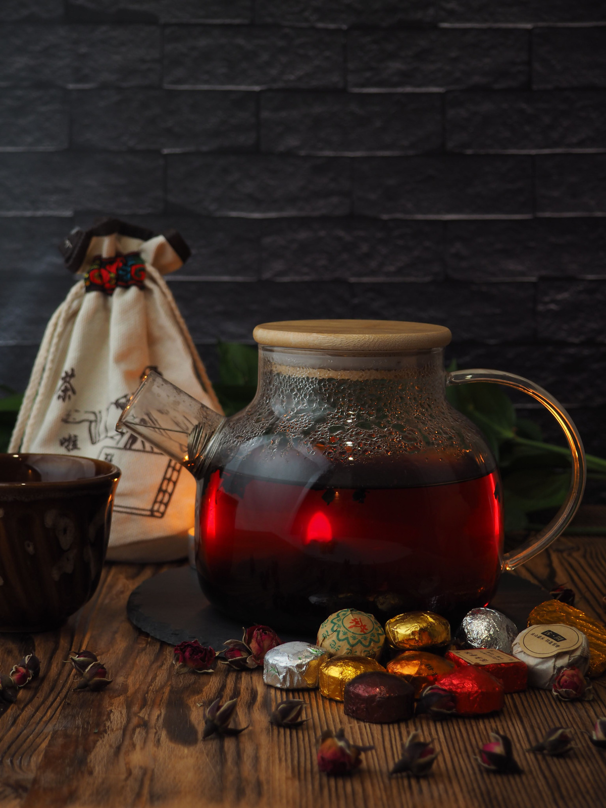 Подарочный набор премиального китайского чая - это идеальный подарок для любимых, друзей и коллег!