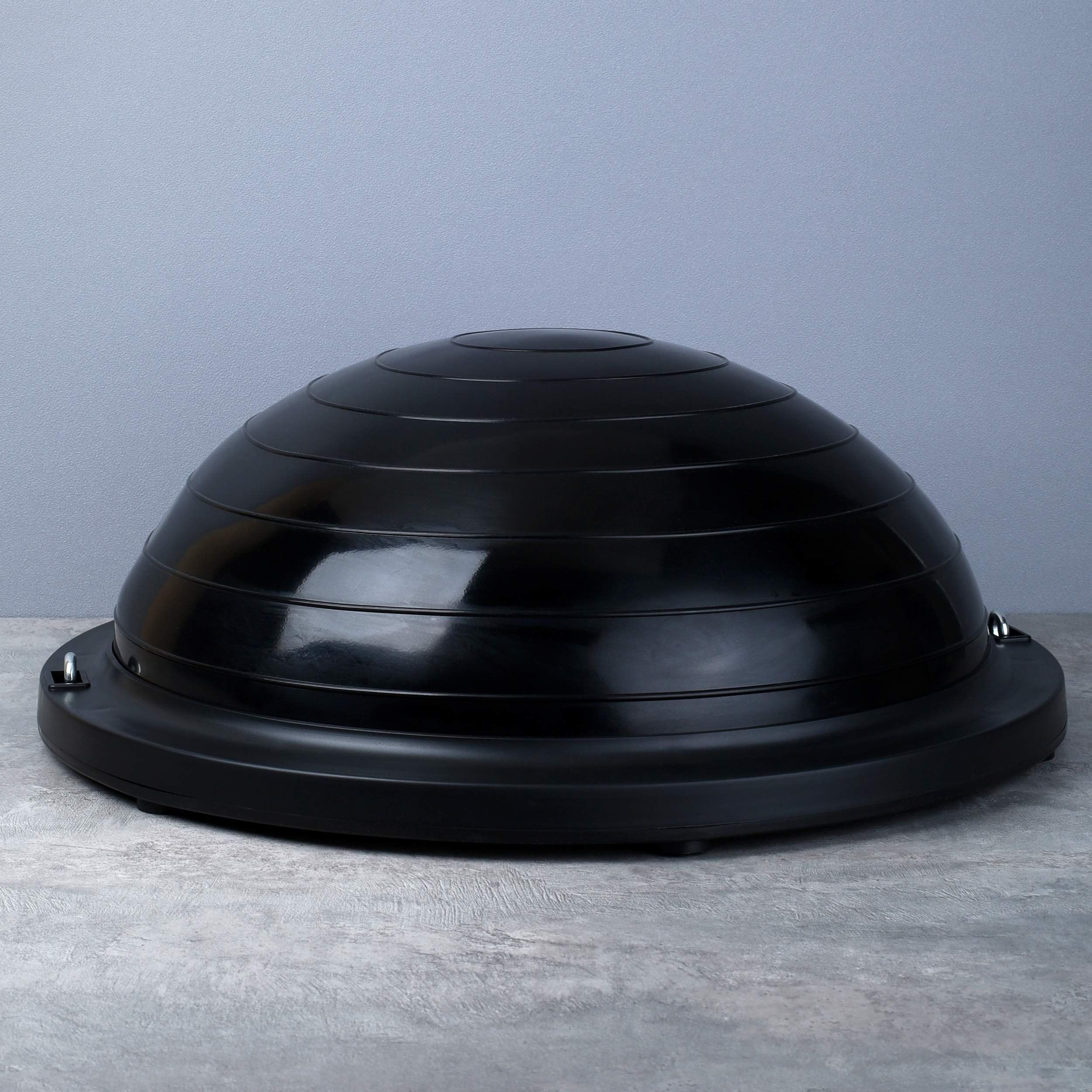 Полусфера балансировочная BOSU 46 см Woohooo Drops/эспандер/насос, черный Полусфера балансировочная BOSU 46 см Woohooo Drops/эспандер/насос, черный