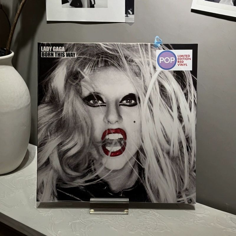 L*r様 LADY GAGA Born This Way LIMITED Edi 8359715854.jpg