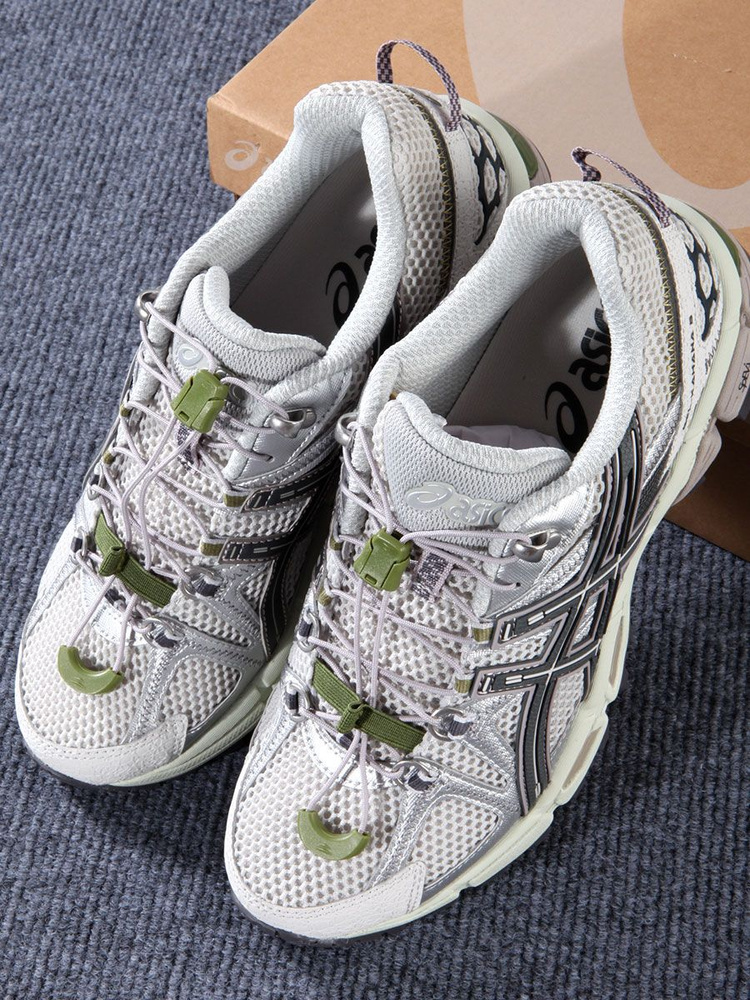 Кроссовки ASICS #1