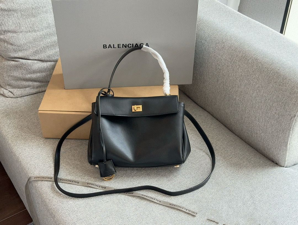 Cross balenciaga best sale