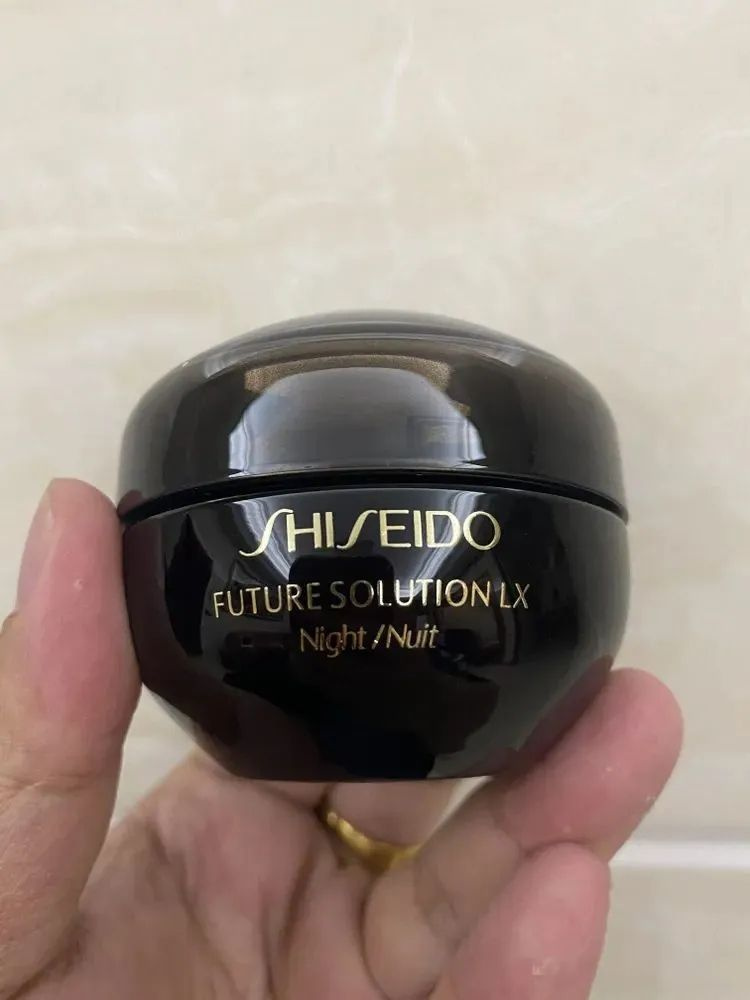 SHISEIDO Крем для восстановления кожи контура глаз и губ E FUTURE SOLUTION LX Night/Nuit, 50 мл  #1