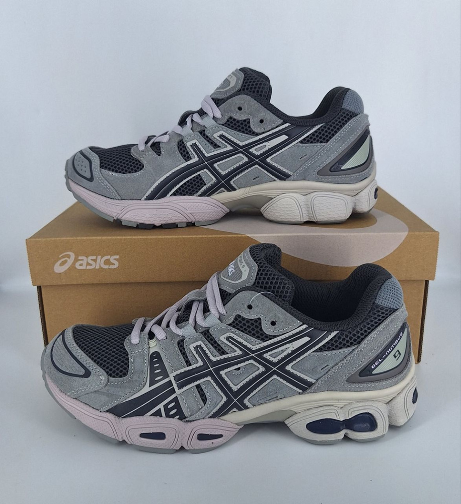 Кроссовки ASICS #1