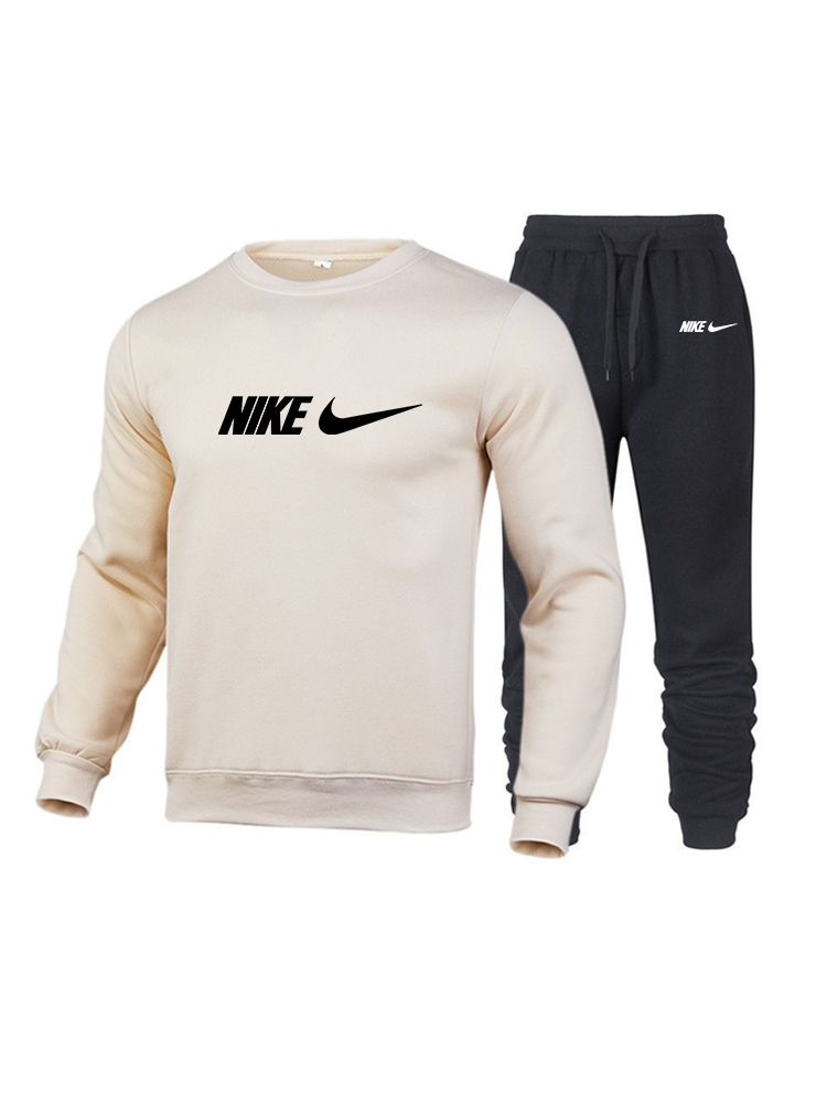 Костюм спортивный Nike #1