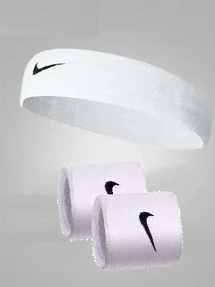 Nike Напульсник #1