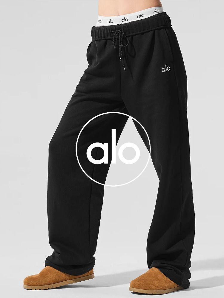 Брюки Alo Yoga Accolade Straight Leg Sweatpant #1