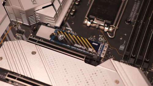 1 ТБ Внутренний SSD-диск MSI TLC 3D NAND 2280 SPATIUM M450 (S78