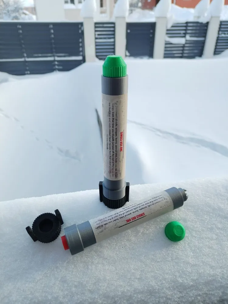 Шприц, серый, 20см