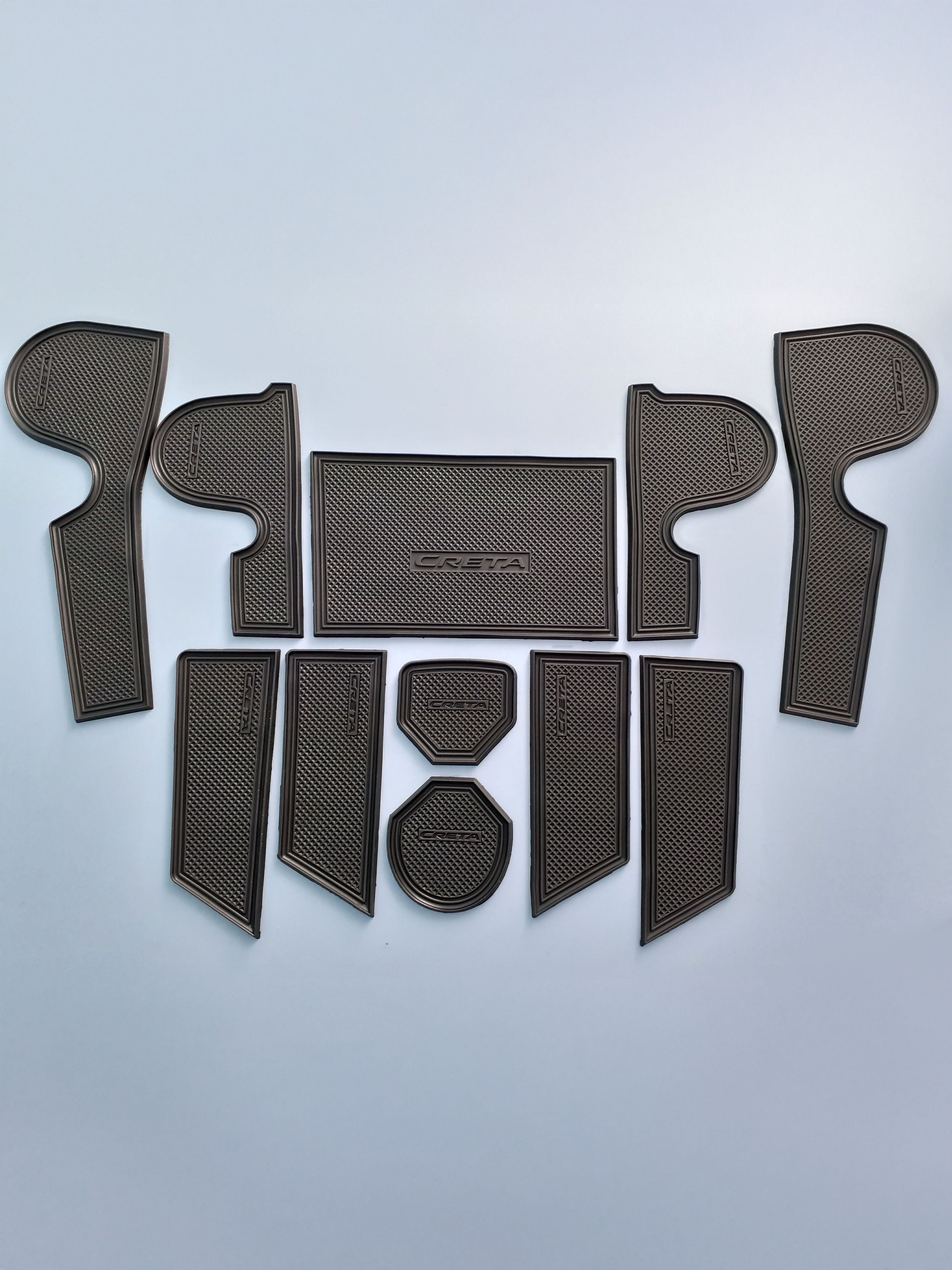 КоврикивнишидверейиподстаканникиHyundaiCreta2с2021по2022,черный.