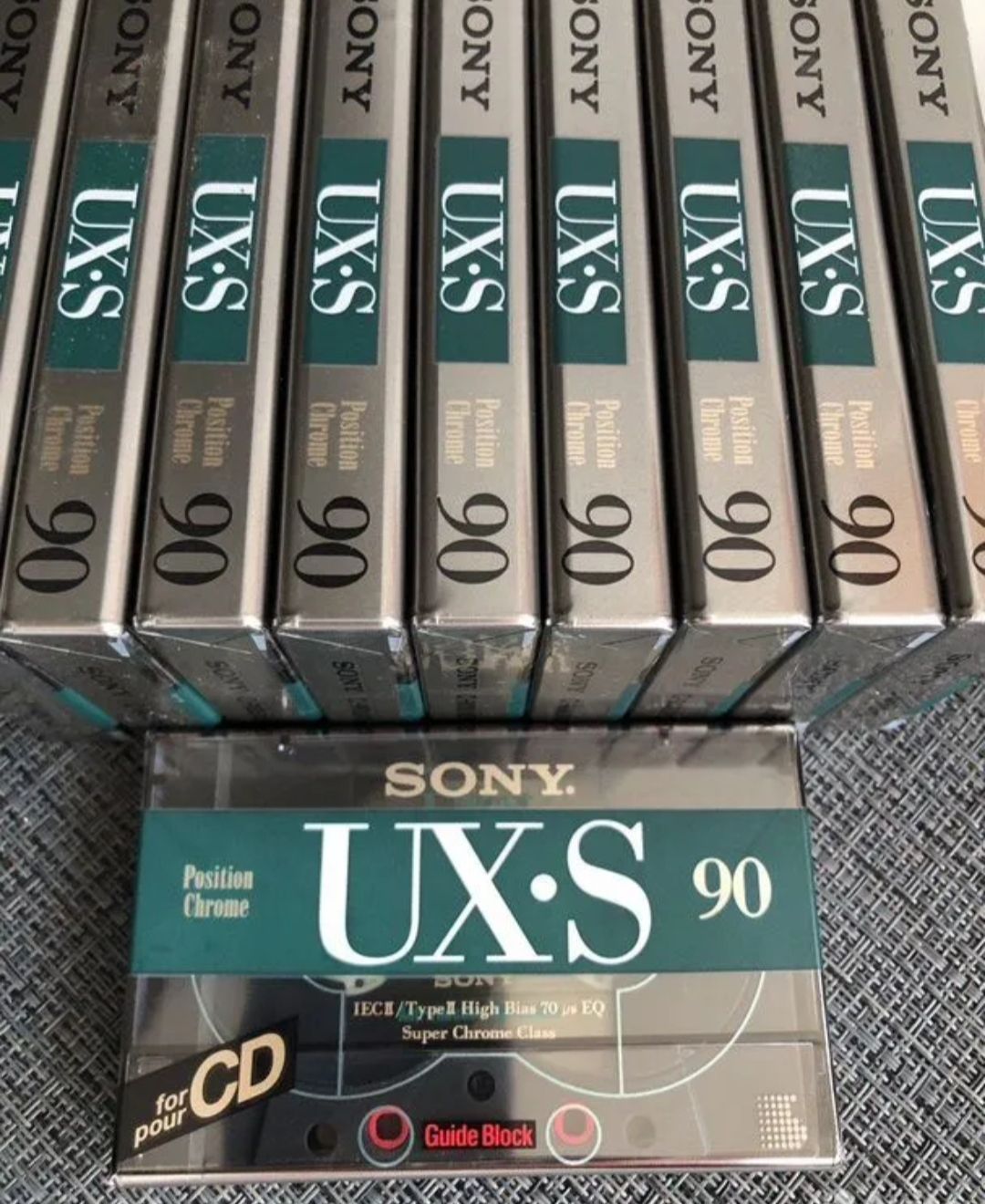 АудиокассетаSonyUX-S90chrom,Франция,1992г.,1шт(90мин,топовыйхром)