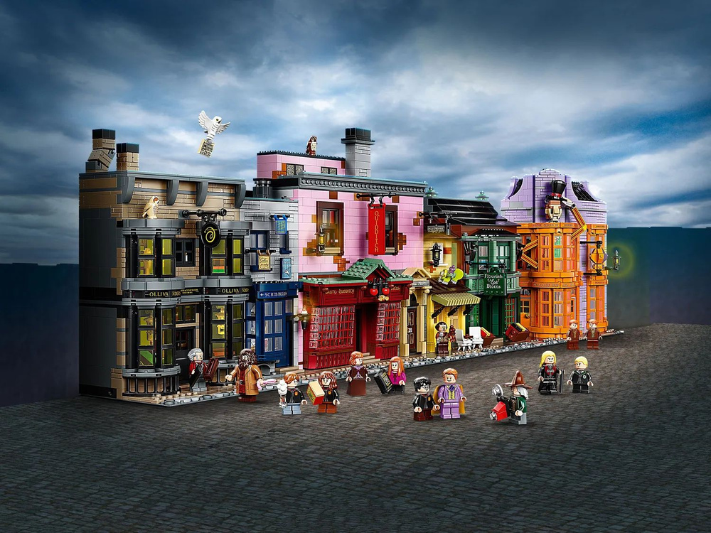 Конструктор LEGO Harry Potter 75978 Косой переулок #1