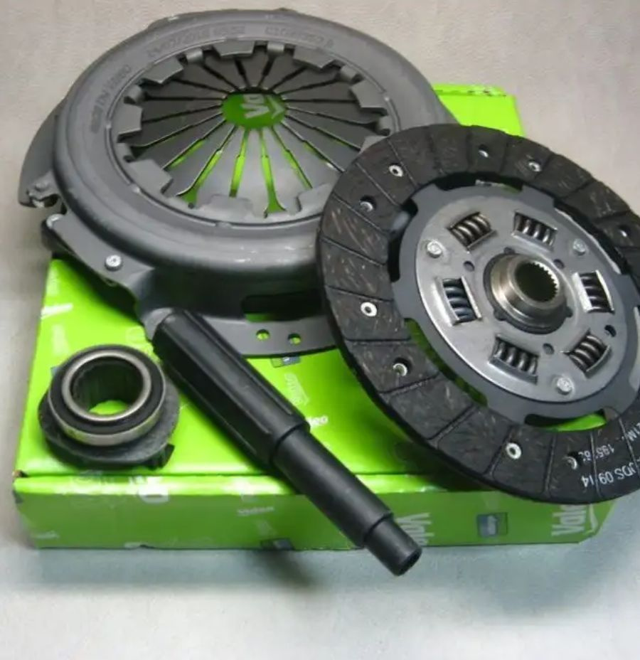 Комплект сцепления с выжимным подшипником для Лада, Nissan, Renault ...