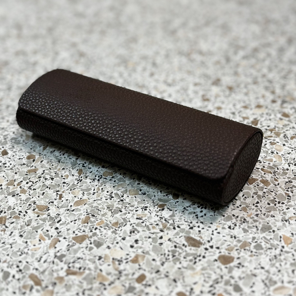 Коричневый Чехол-Футляр для очков с салфеткой - купить с доставкой по ...