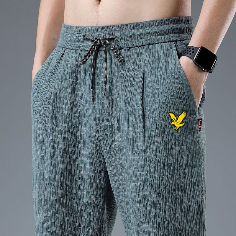 Брюки спортивные Lyle & Scott #1