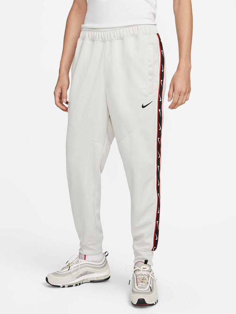 nike repeat fleece joggers