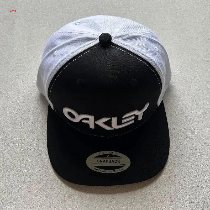 Бейсболка Snapback Cap #1