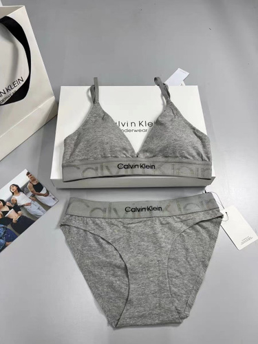 Комплект белья Calvin Klein - купить с доставкой по выгодным ценам в  интернет-магазине OZON (1264969438)