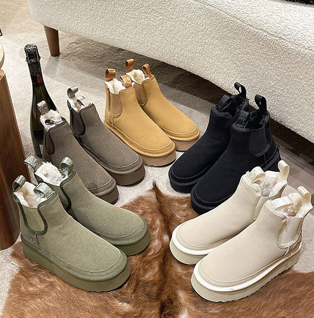 Информация о продукте Название: Модные короткие зимние ботинки UGG на толстой подошве Цвет: бежевый, верблюжий, черный, темно-зеленый, коричневый Размер обуви: 35-41 Описание: ежедневные поездки на работу, измененная форма ног, модная индивидуальность, простота и универсальность, верх: мягкая ткань, подошва: противоскользящая, низкая износостойкость, противоударный носок.