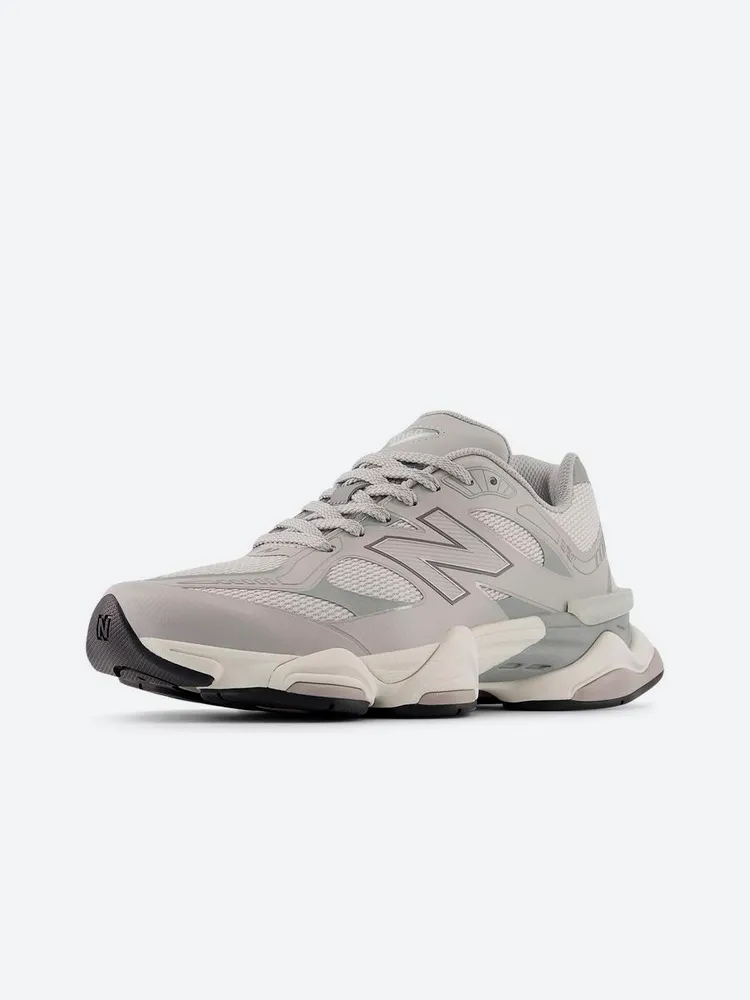 Кроссовки New Balance 9060