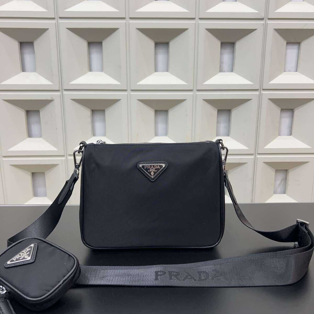 Prada Сумка #1