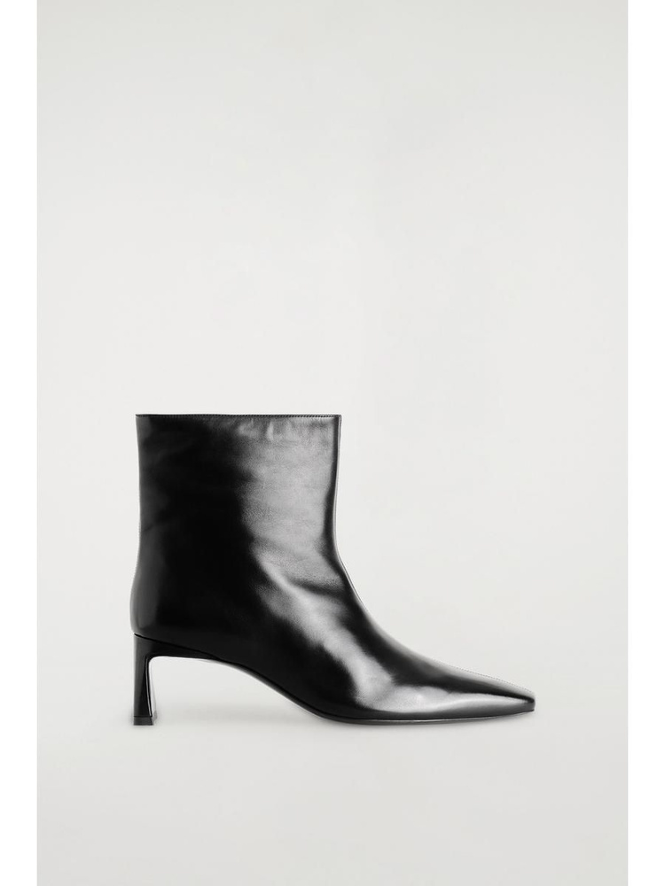 Ботинки COS #1