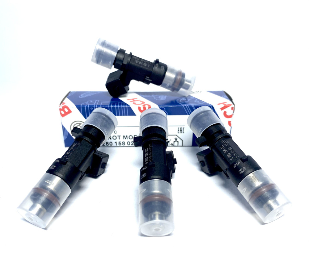 Комплект топливных форсунок "BOSCH" для LADA ВАЗ 2112, 2110,1118,21124 ...