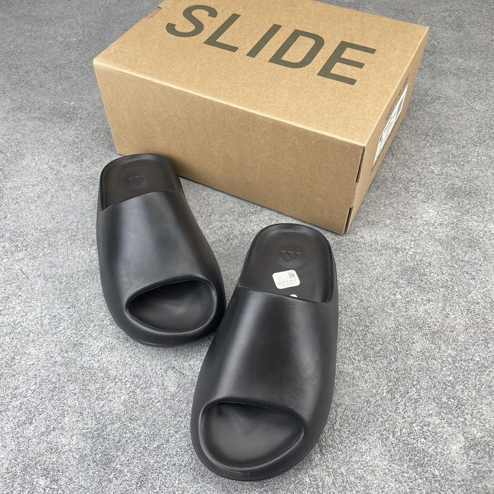 Тапочки adidas Sportswear  x Yeezy Slide #1