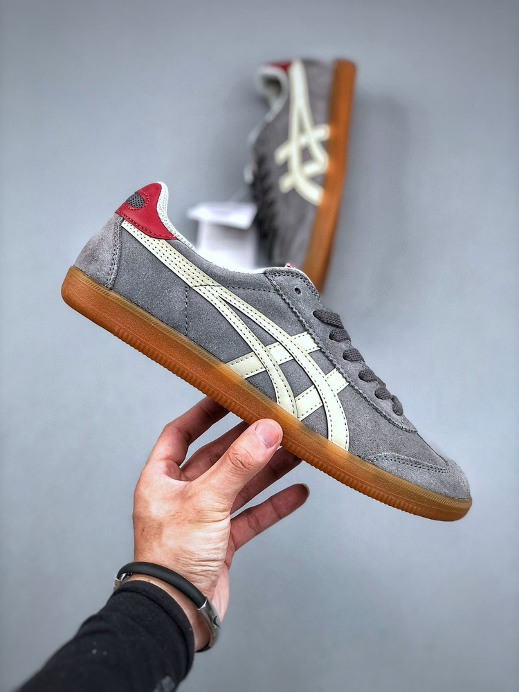 Asics tiger shoes grey best sale