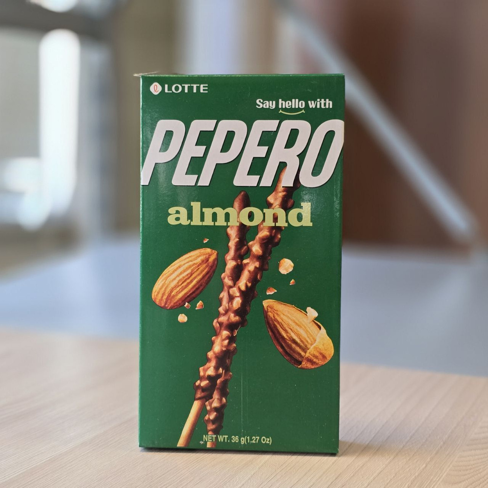 Печенье Lotte Pepero в шоколадной глазури с миндалем #1
