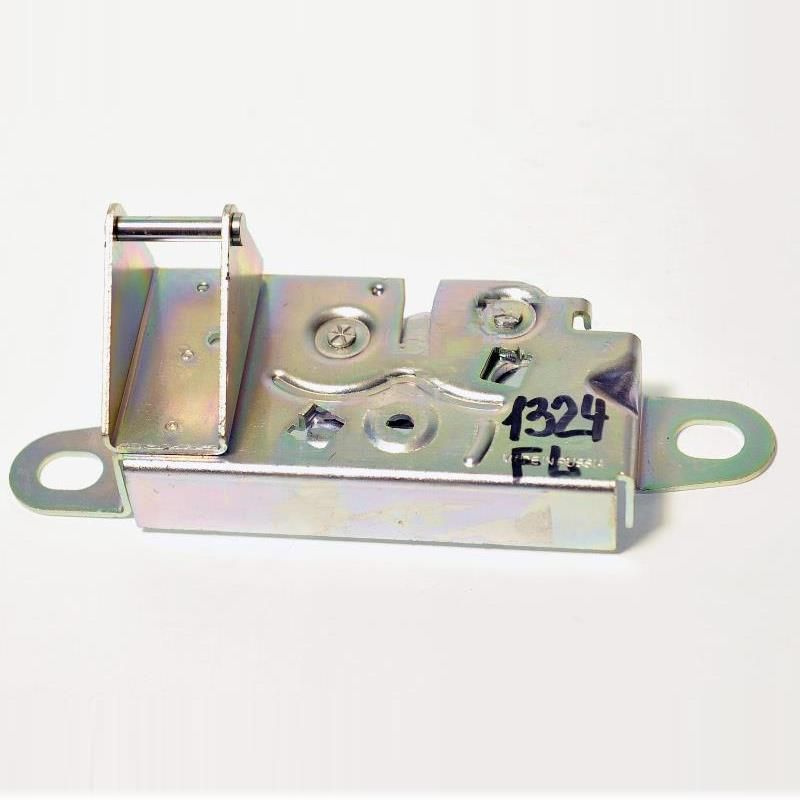 Замок капота ВАЗ 2190, Гранта FL, 8450101037 - ДААЗ арт. 8450101037 ...