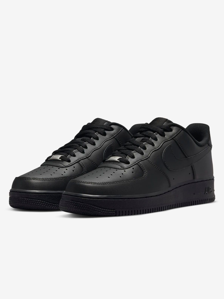 Nike all black trainers best sale