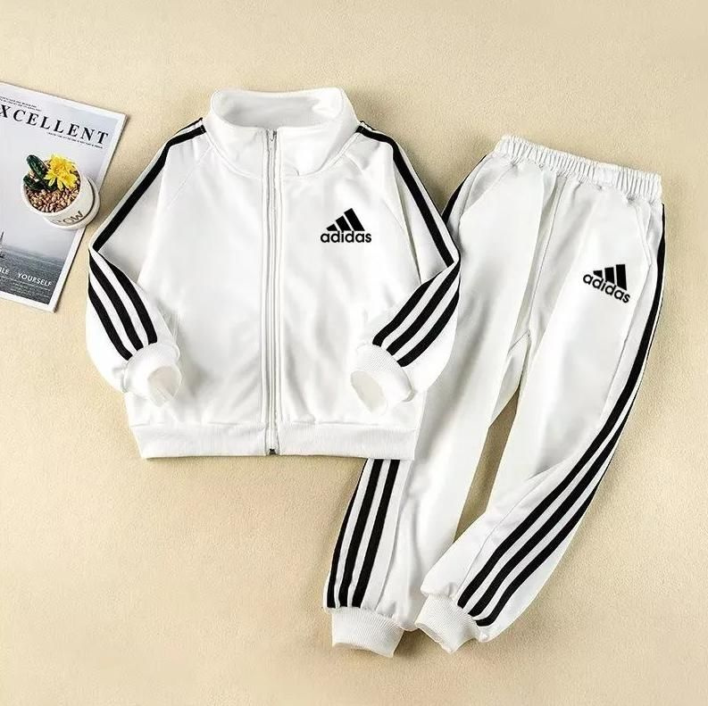 Костюм спортивный adidas #1