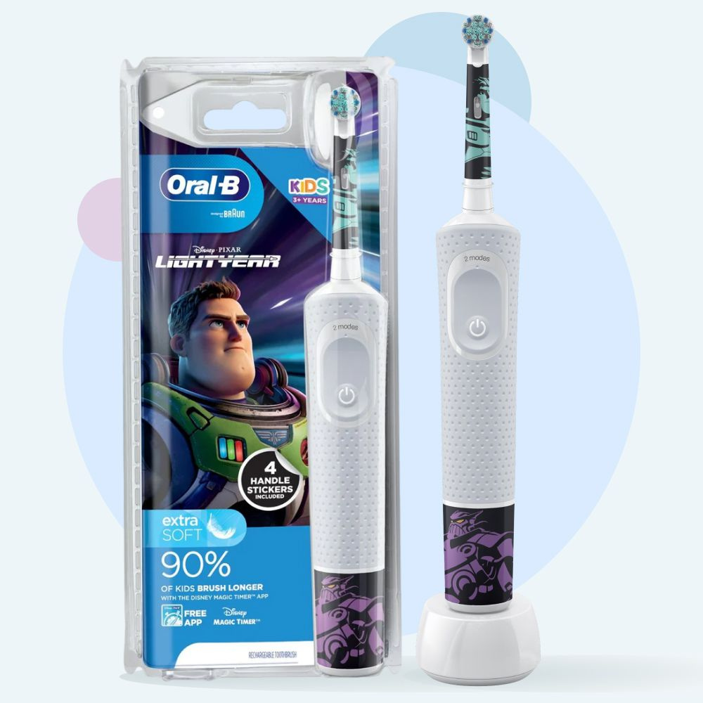 Электрическая зубная щетка Oral-B Vitality Kids Buzz Lightyear Баз Лайтер (3+)  #1