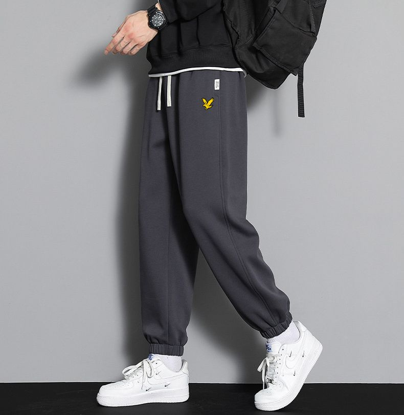 Брюки спортивные Lyle & Scott #1