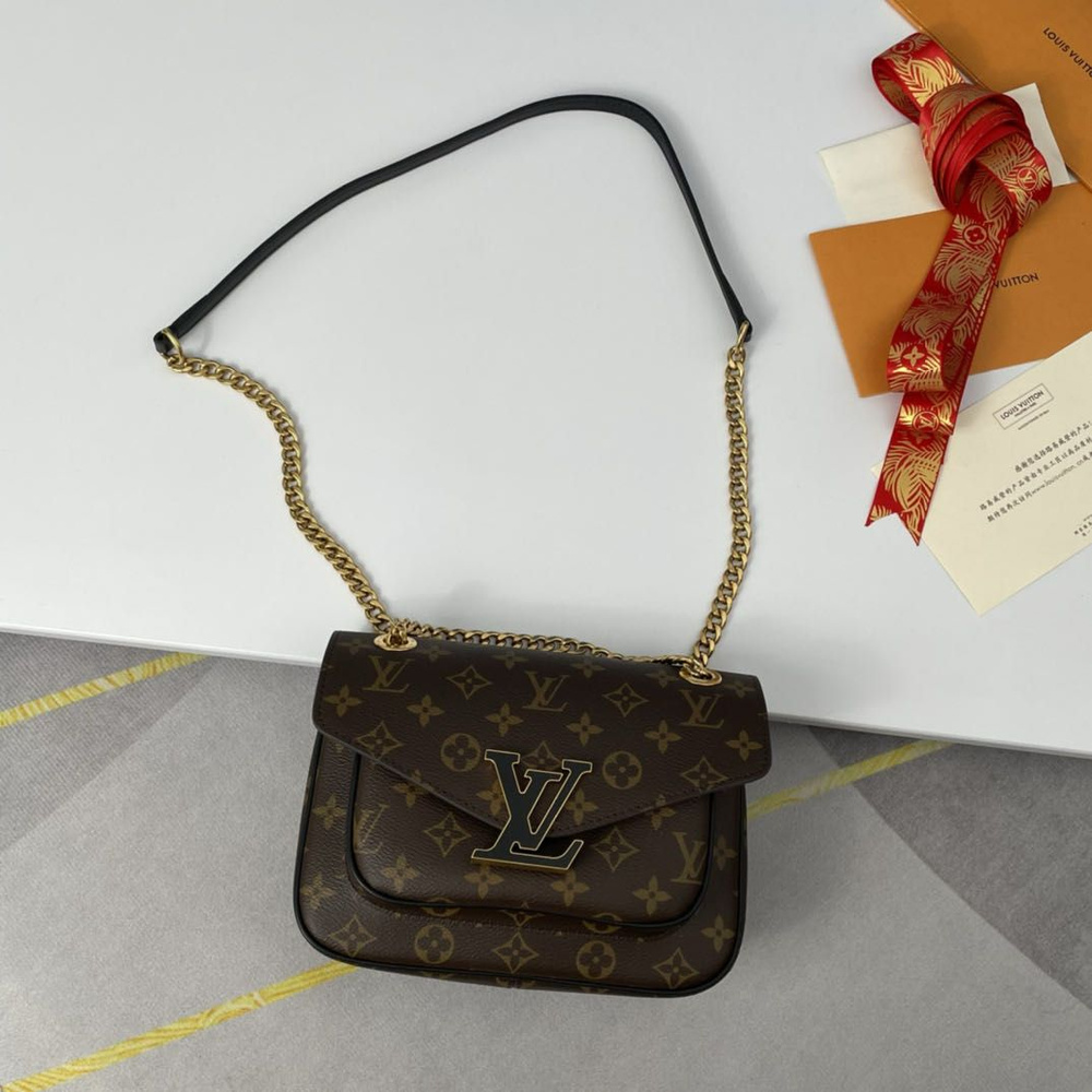 Louis Vuitton Сумка на плечо #1